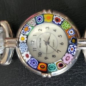 Venetiae Ladywatch floral